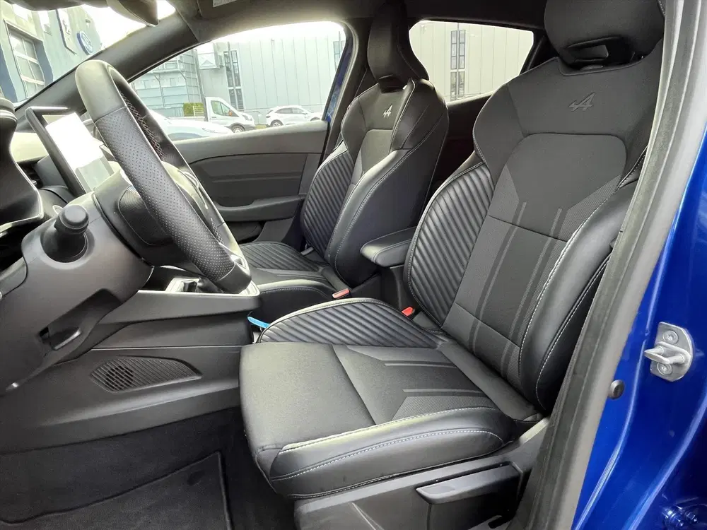 Renault Clio 1.0 TCe 90pk GPF Esprit Alpine uit 2023, foto 17