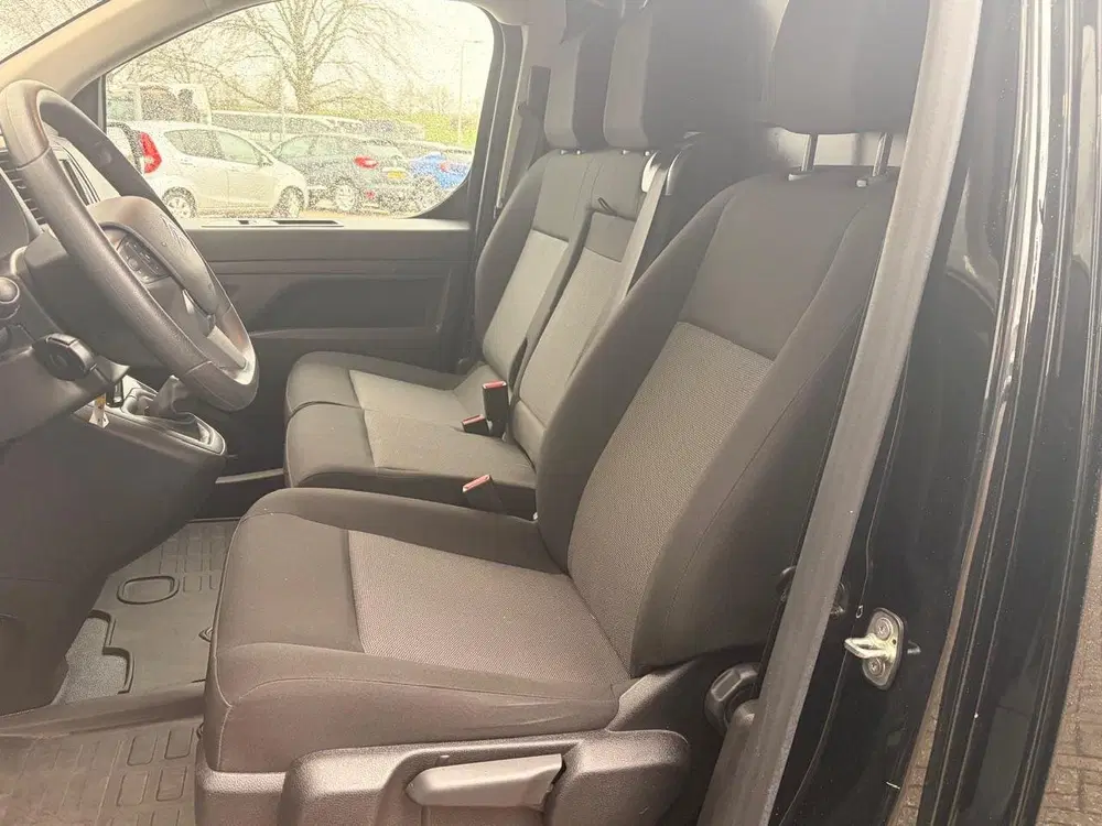 Citroën Jumpy GB M 2.0 BlueHDi 145PK 3-zits uit 2023, foto 12