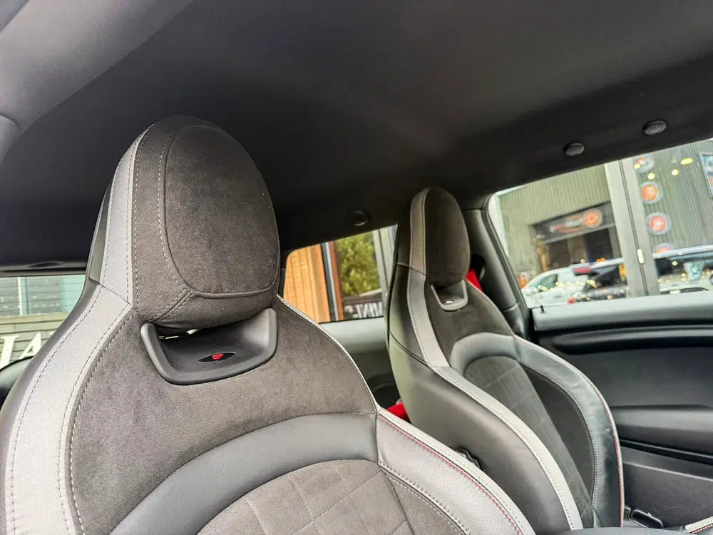 Mini John Cooper Works 2.0 John Cooper Works GP3 F1 aut 306PK Lim uit 2020, foto 16