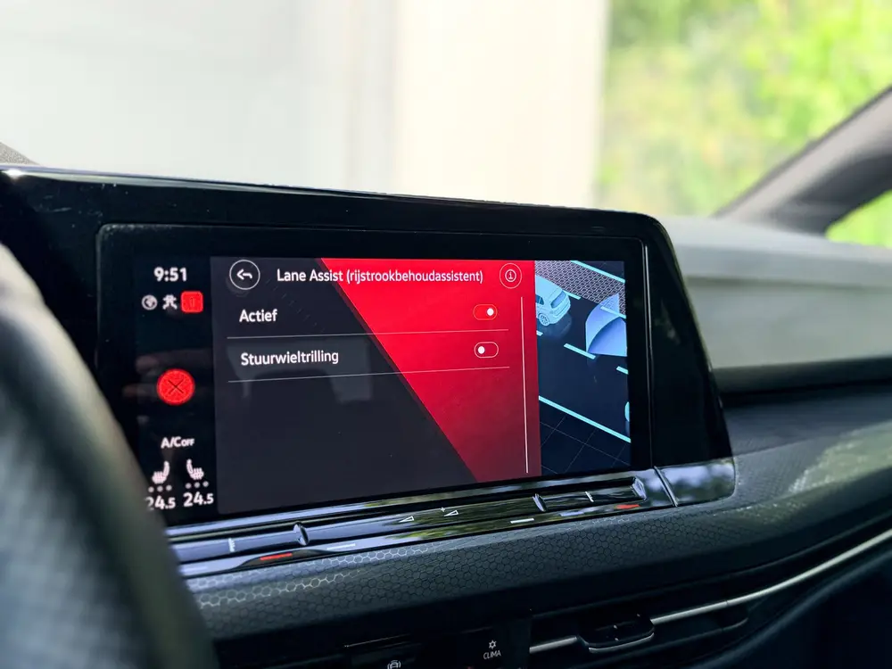 Volkswagen Golf 8 GTI Clubsport 300PK | DOWNPIPE | PANO | IQ uit 2021, foto 20