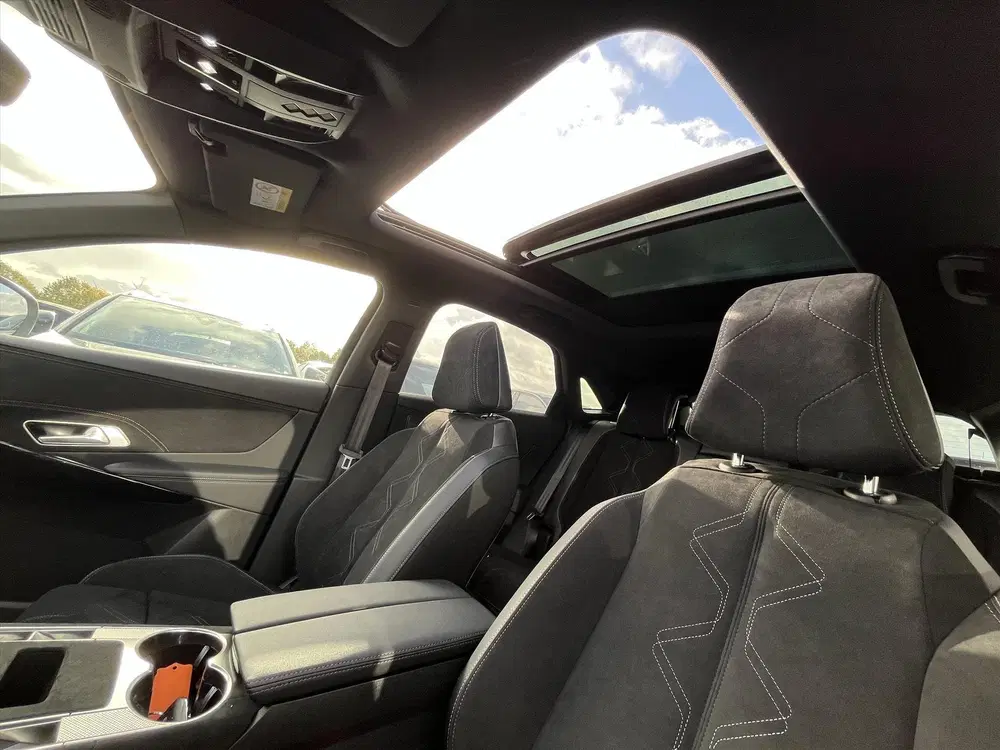 DS Automobiles DS 7 DS DS 7 1.6 E-TENSE 225PK Automaat Ligne B uit 2025, foto 9