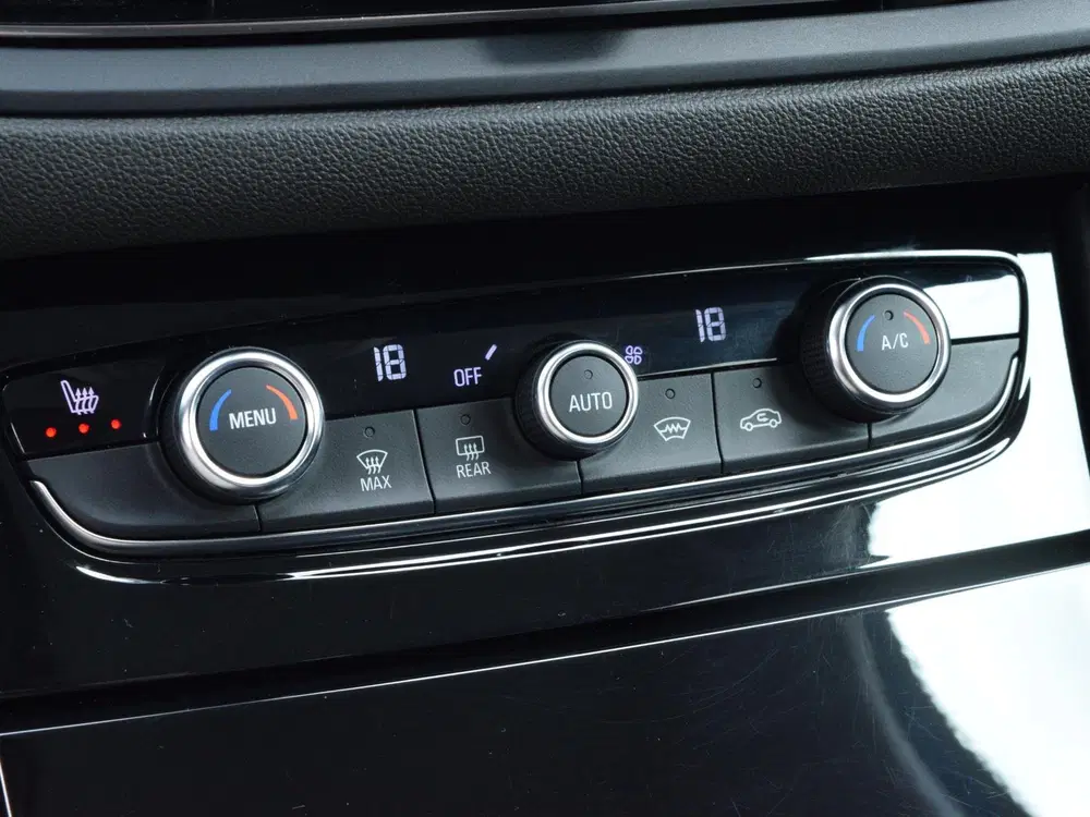 Opel Grandland 1.6 Turbo Plug-In Hybrid Level 3 SOH 98% uit 2023, foto 20