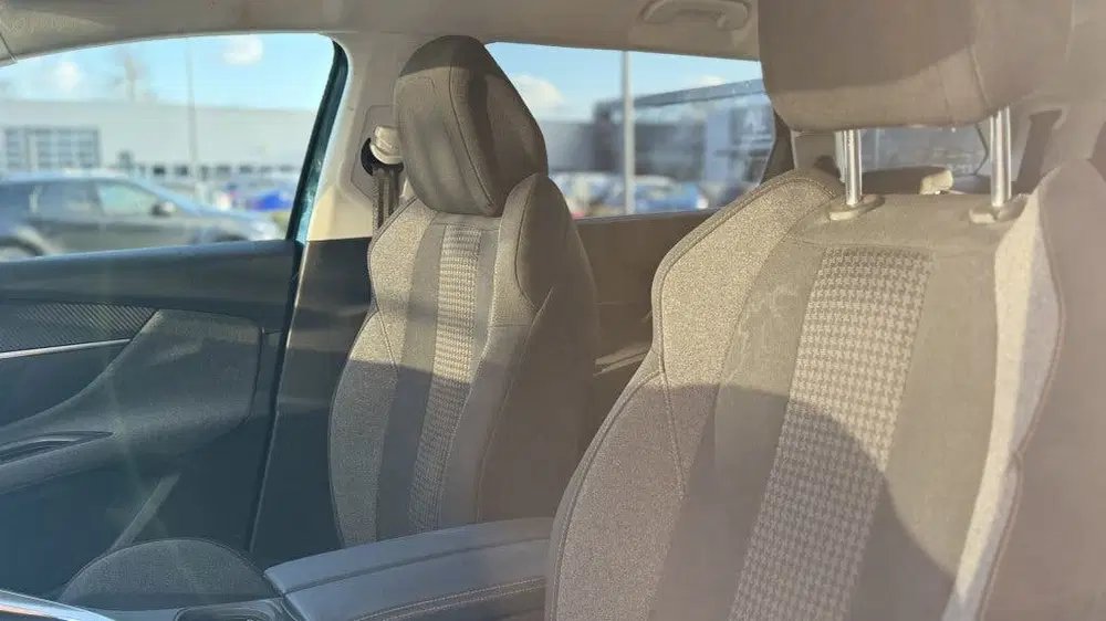 Peugeot 5008 1.2 PT Executive uit 2020, foto 8