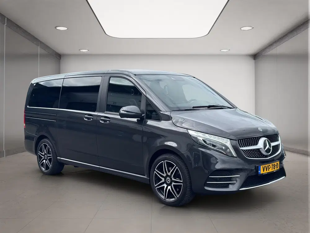 Mercedes-Benz V-Klasse V 300d 4-Matic Lang AMG DC Edition uit 2021, foto 10