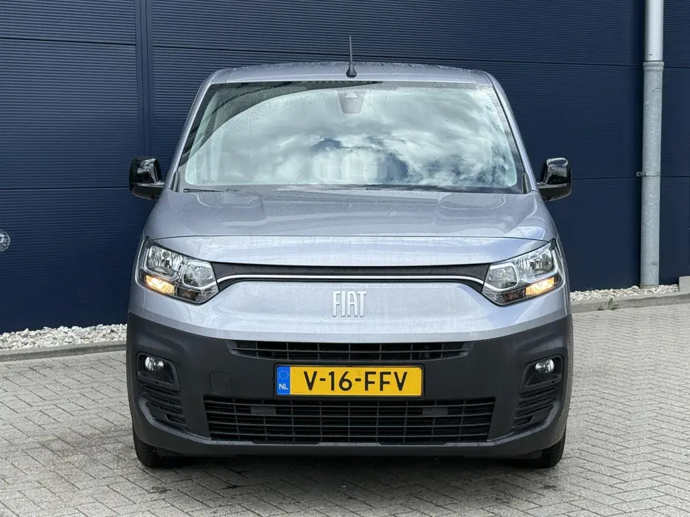 Fiat Doblo Doblò Cargo 1.5 BlueHDI 100pk S&S L1 Comfo uit 2024, foto 2