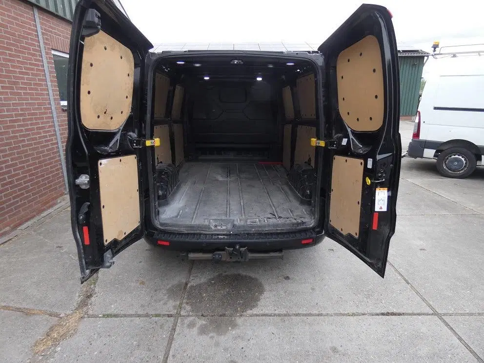 Ford Transit Custom 300 2.0 TDCI L2H1 Limited*aut*navi uit 2022, foto 6