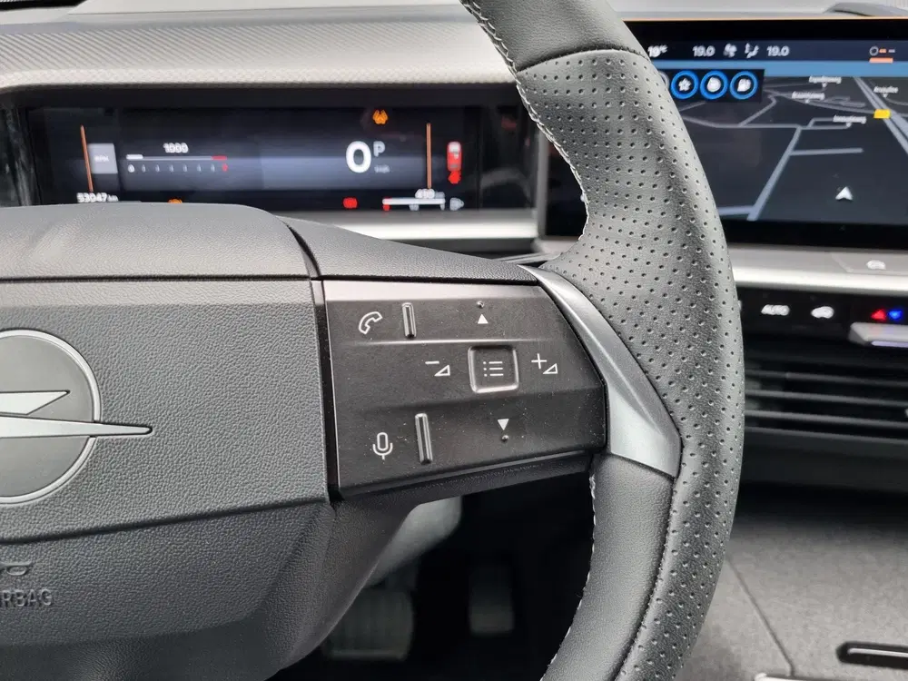 Opel Grandland 1.2 Turbo Hybrid GS uit 2025, foto 15