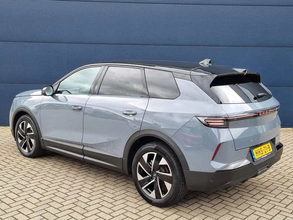 Opel Grandland 1.2 Turbo Hybrid GS uit 2025, foto 3