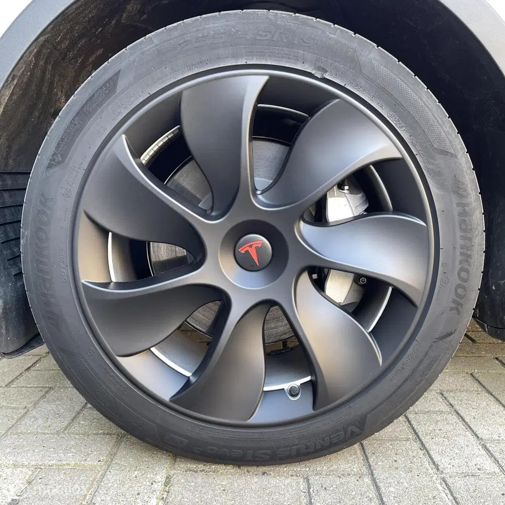 Tesla Model Y + MMX PACK + IAP uit 2024, foto 20