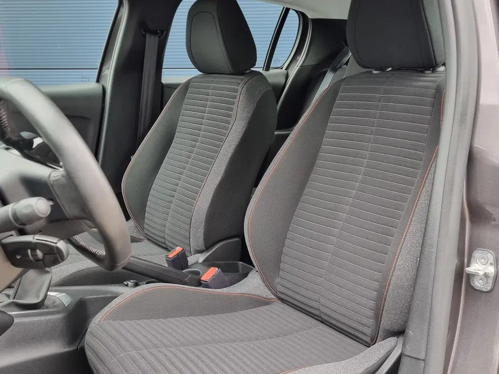 Peugeot 208 1.2 PureTech Active uit 2023, foto 10
