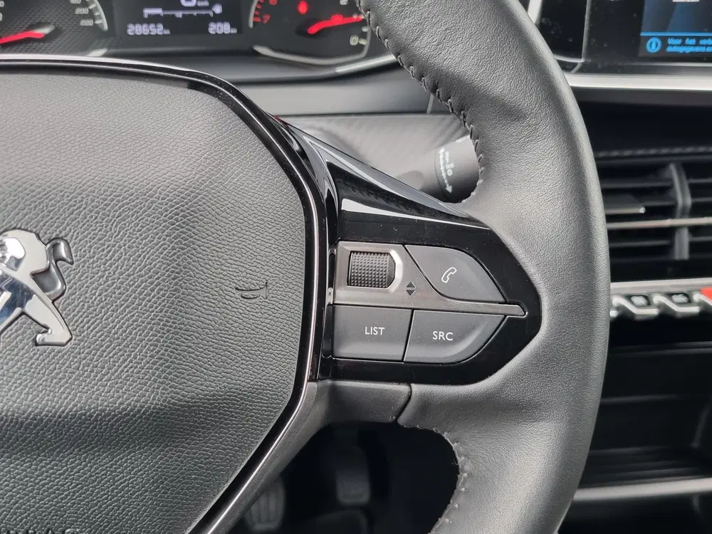 Peugeot 208 1.2 PureTech Active uit 2023, foto 14