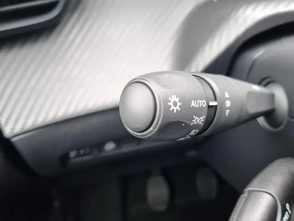 Peugeot 208 1.2 PureTech Active uit 2023, foto 16