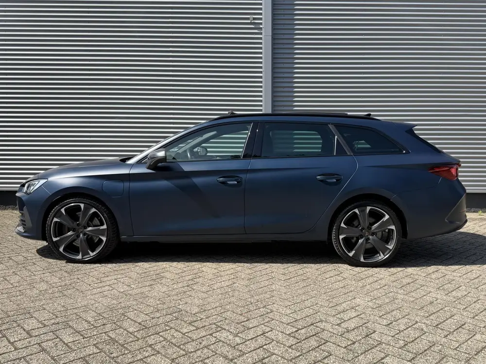 Cupra Leon 1.4 e-Hybrid VZ Business uit 2021, foto 2