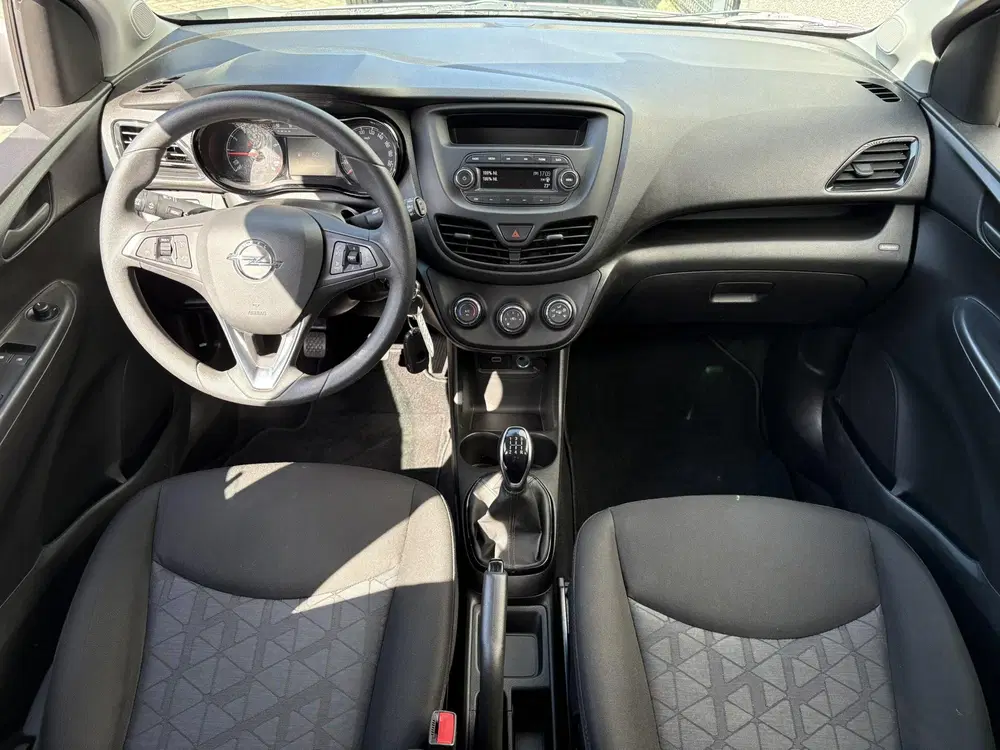 Opel Karl 1.0 ecoFLEX 120 Jaar Edition uit 2019, foto 12