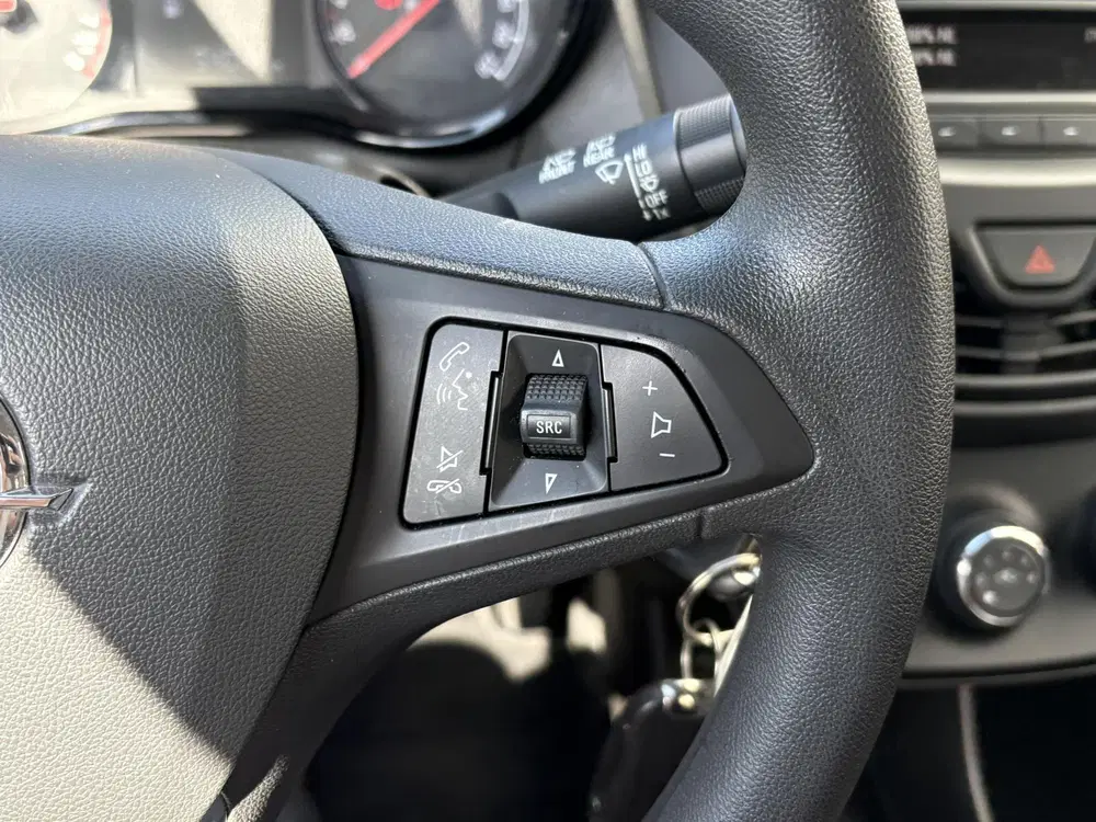 Opel Karl 1.0 ecoFLEX 120 Jaar Edition uit 2019, foto 15