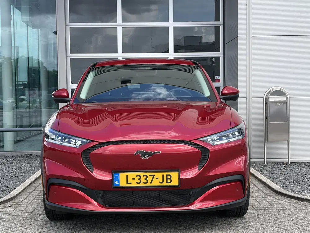 Ford Mustang Mach-E RWD 75 kWh 269 pk automaat uit 2021, foto 2