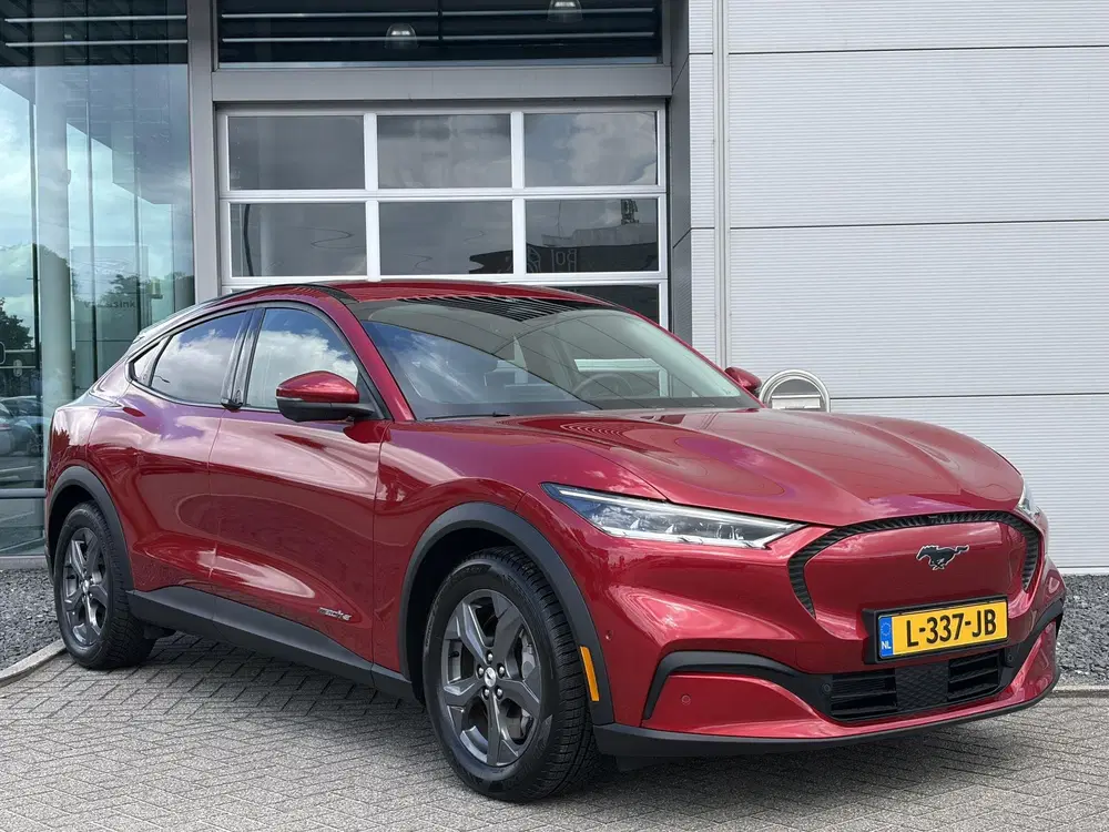 Ford Mustang Mach-E RWD 75 kWh 269 pk automaat uit 2021, foto 4