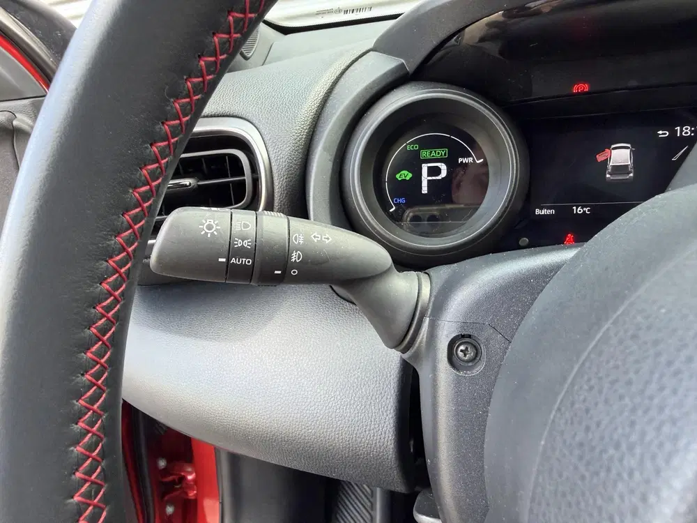 Toyota Yaris 1.5 Hybrid GR Sport uit 2023, foto 18