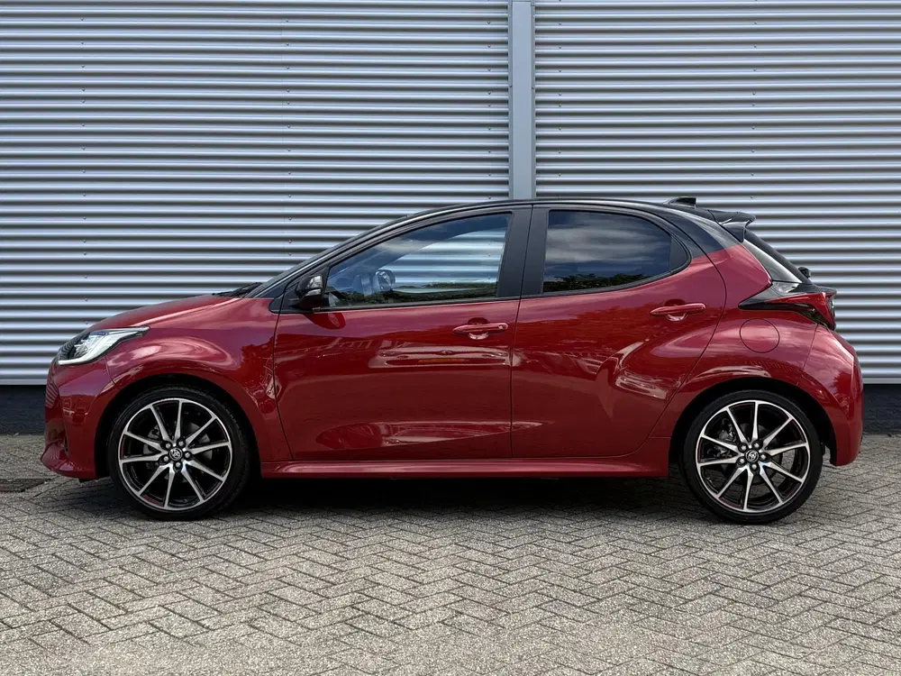 Toyota Yaris 1.5 Hybrid GR Sport uit 2023, foto 2