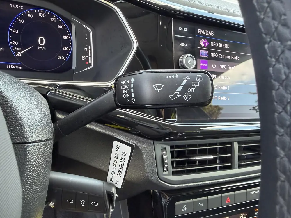 Volkswagen T-Cross 1.0 TSI Style | Camera | Climate Control uit 2022, foto 20