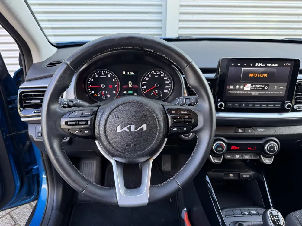 Kia Stonic 1.0 T-GDi MHEV DynamicPlusLine uit 2022, foto 14