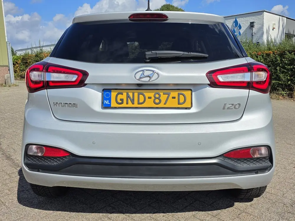Hyundai I20 1.2i Premium! Camera! Carplay! Nwstaat! Carpass! uit 2019, foto 11