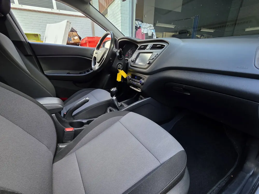 Hyundai I20 1.2i Premium! Camera! Carplay! Nwstaat! Carpass! uit 2019, foto 15