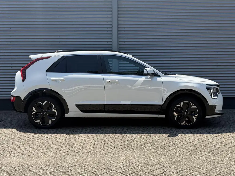Kia Niro Light Advanced 64.8 kWh uit 2025, foto 8