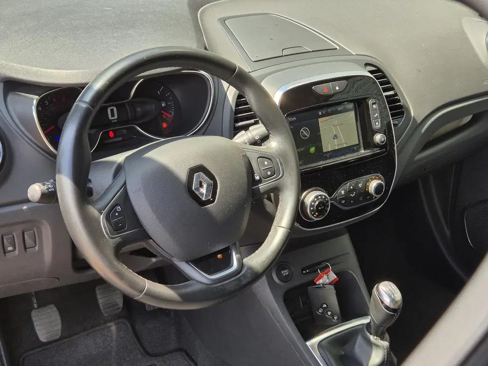 Renault Captur 0.9 TCe Intens uit 2019, foto 10