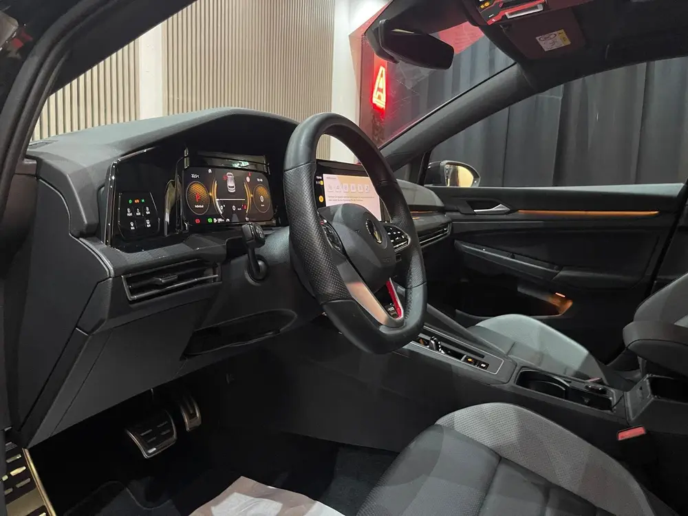 Volkswagen GOLF 2.0 TSI GTI Performance Pano Leder Camera Ke uit 2021, foto 16