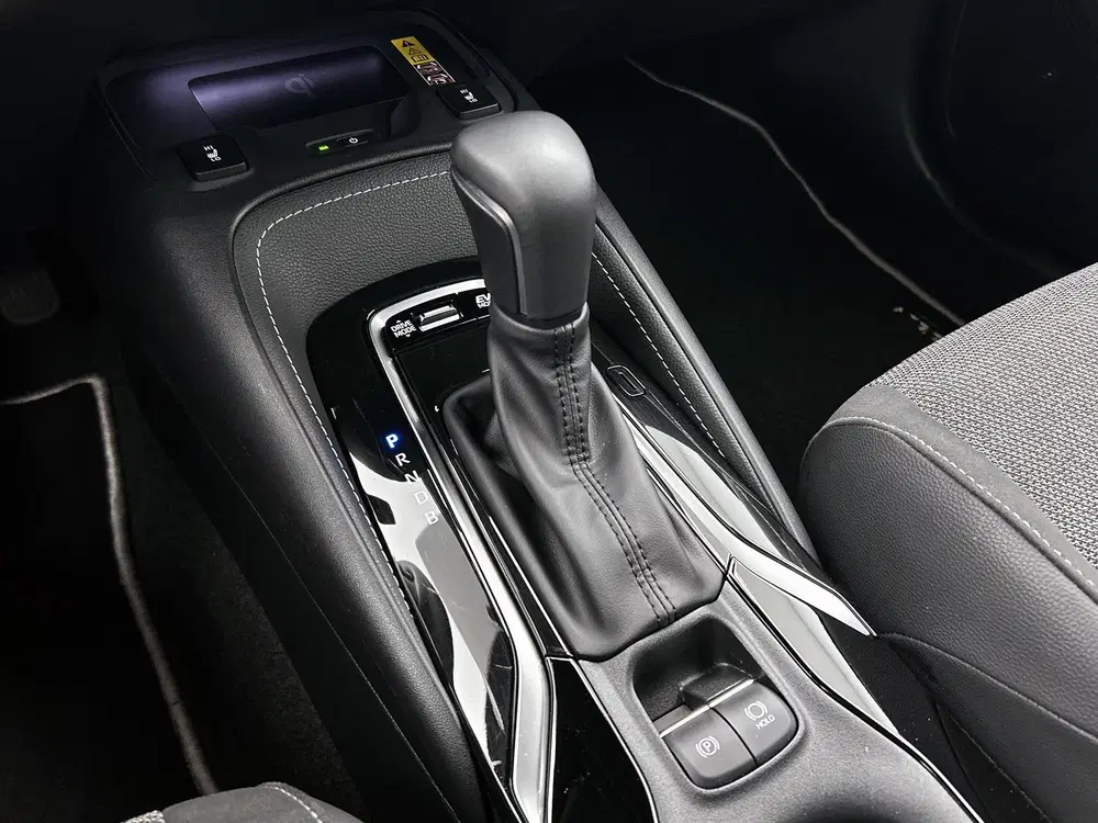 Toyota Corolla Hybrid 140 Dynamic uit 2025, foto 13