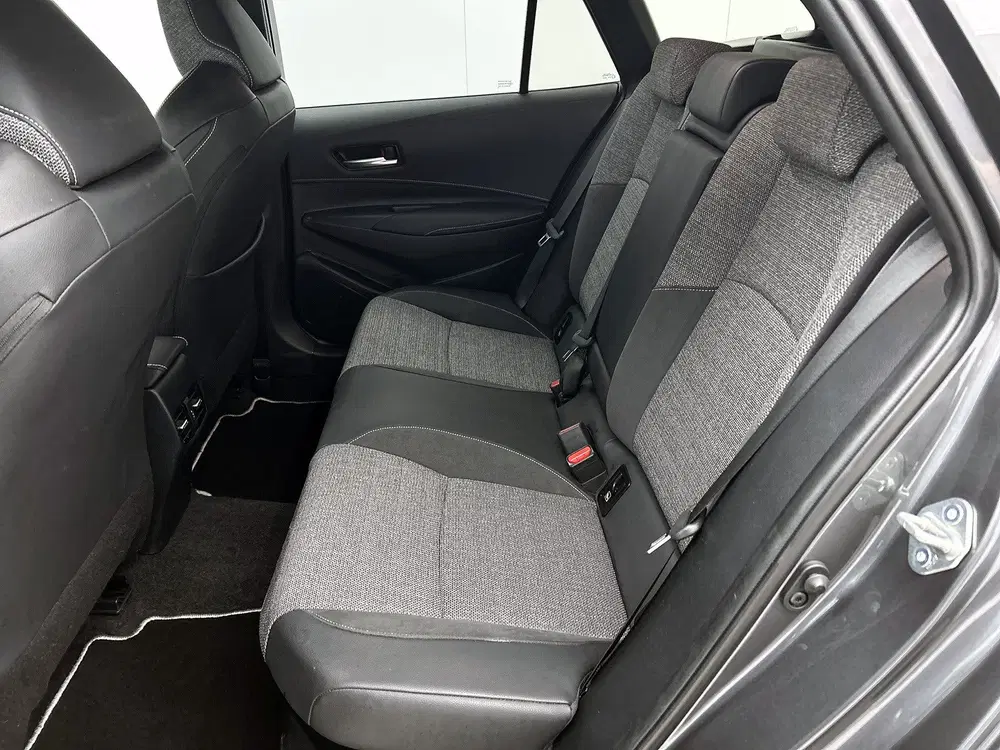 Toyota Corolla Hybrid 140 Dynamic uit 2025, foto 19