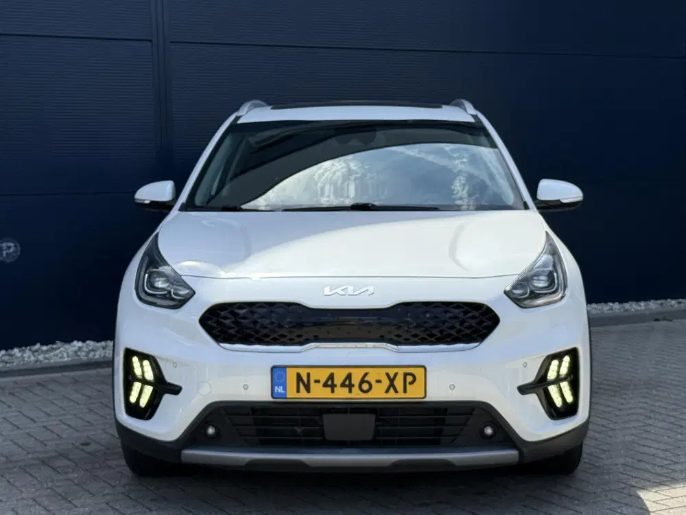 Kia Niro 1.6 GDi Hybrid ExecutiveLine uit 2022, foto 2