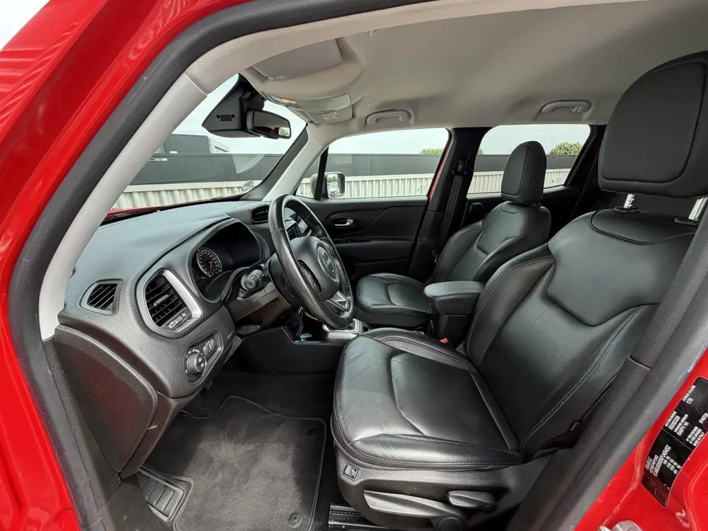 Jeep Renegade 1.3T Freedom Navigatie | Camera | Leder | Stoe uit 2019, foto 5