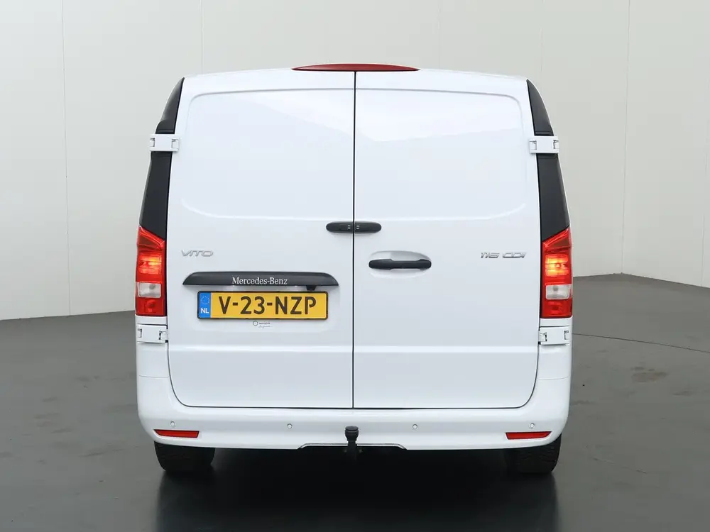 Mercedes-Benz Vito 116 CDI uit 2024, foto 4