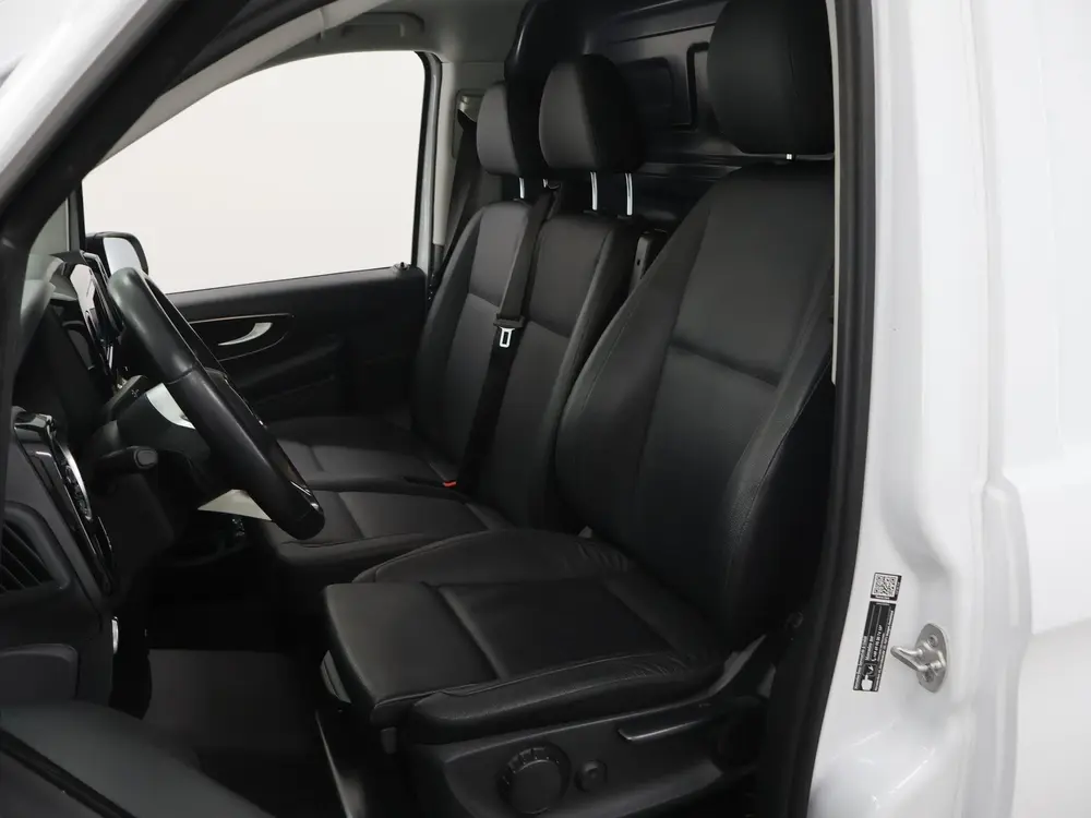 Mercedes-Benz Vito 116 CDI uit 2024, foto 8