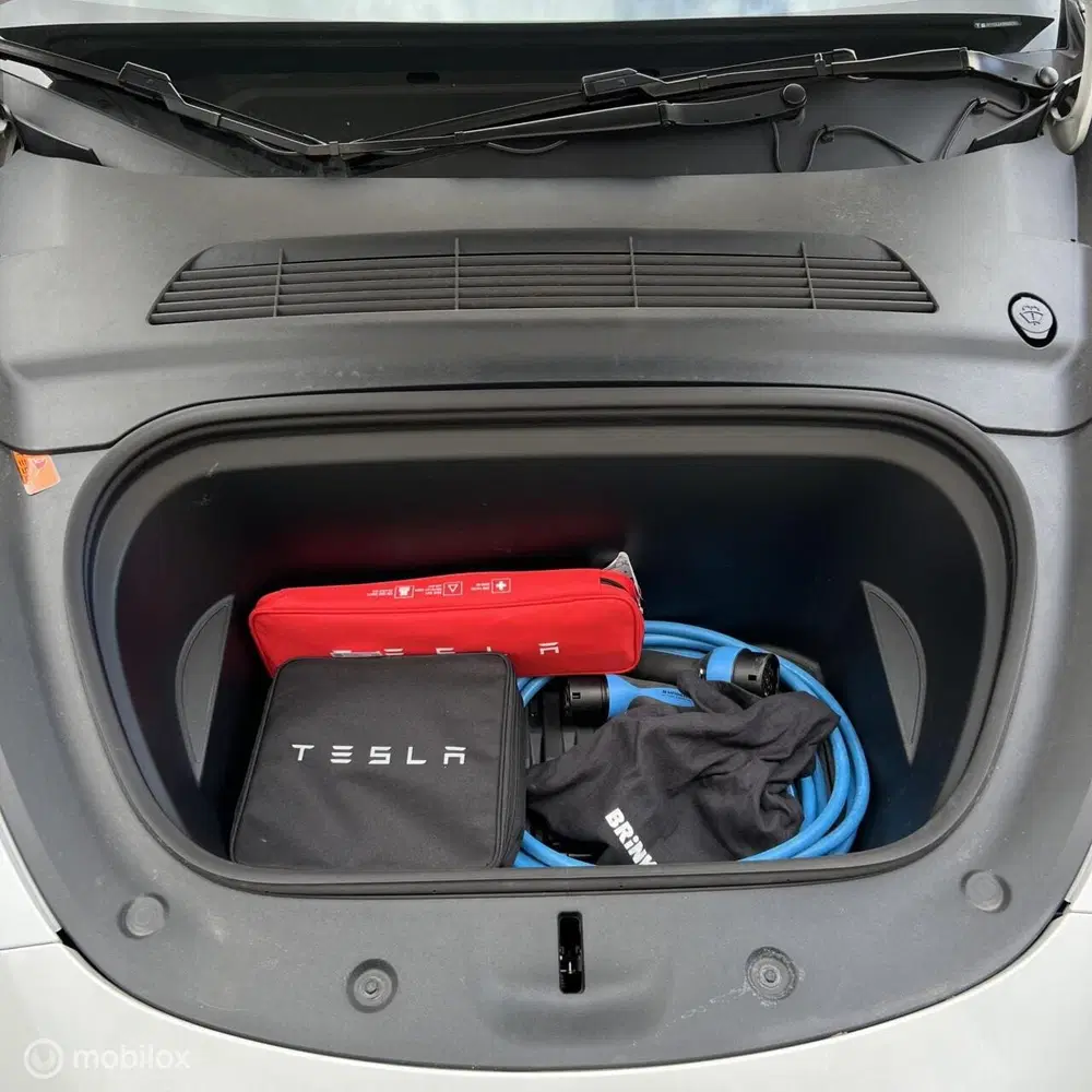 Tesla Model Y LR AWD MMXPACK uit 2023, foto 19