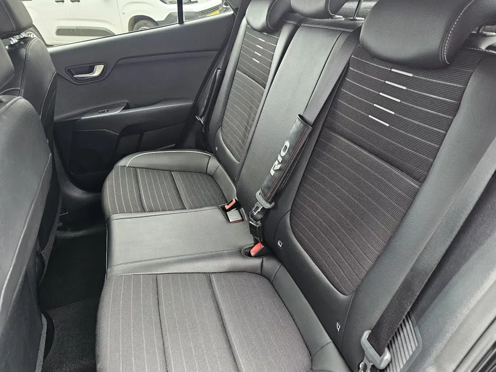 Kia Rio 1.0 T-GDi MHEV GT-Line uit 2023, foto 14