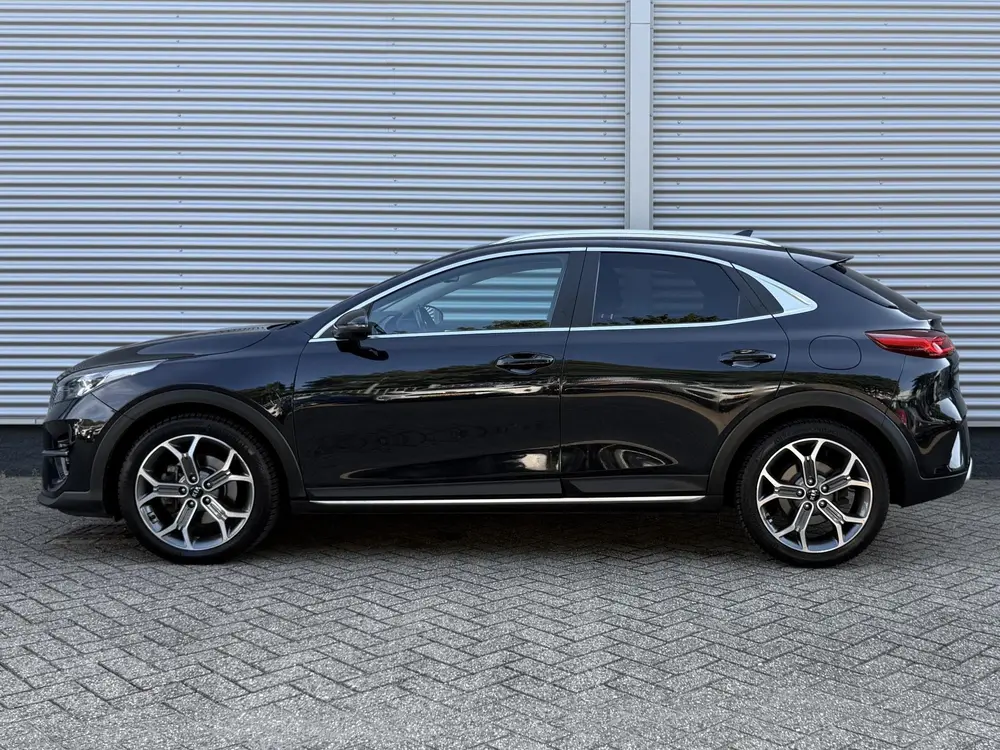 Kia XCeed 1.0 T-GDi DynamicPlusLine uit 2021, foto 2