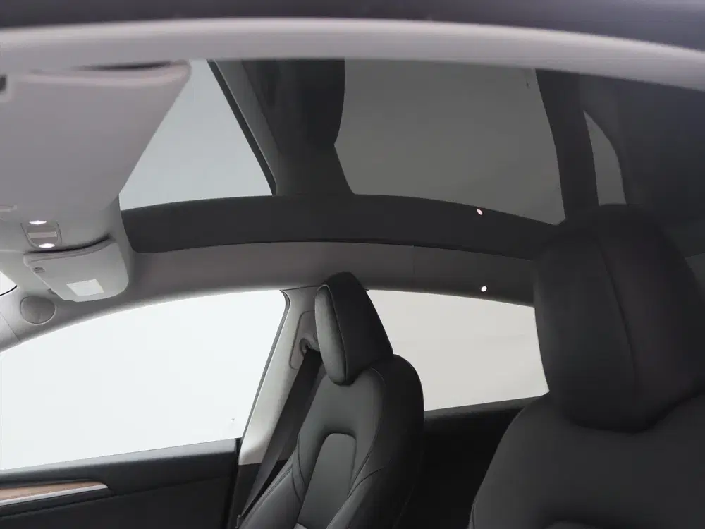 Tesla Model Y Long Range AWD 75kWh 351pk 94.4% SoH AMD R uit 2022, foto 20