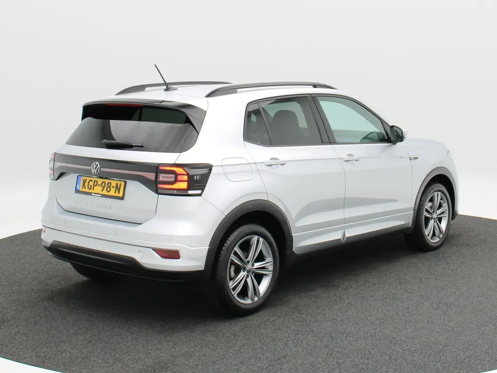 Volkswagen T-Cross 1.0 TSi 110 Pk Automaat R-Line | Stoelver uit 2023, foto 2
