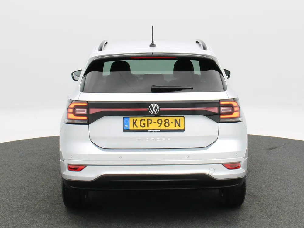 Volkswagen T-Cross 1.0 TSi 110 Pk Automaat R-Line | Stoelver uit 2023, foto 5