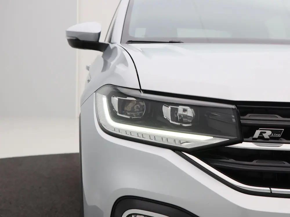 Volkswagen T-Cross 1.0 TSi 110 Pk Automaat R-Line | Stoelver uit 2023, foto 8