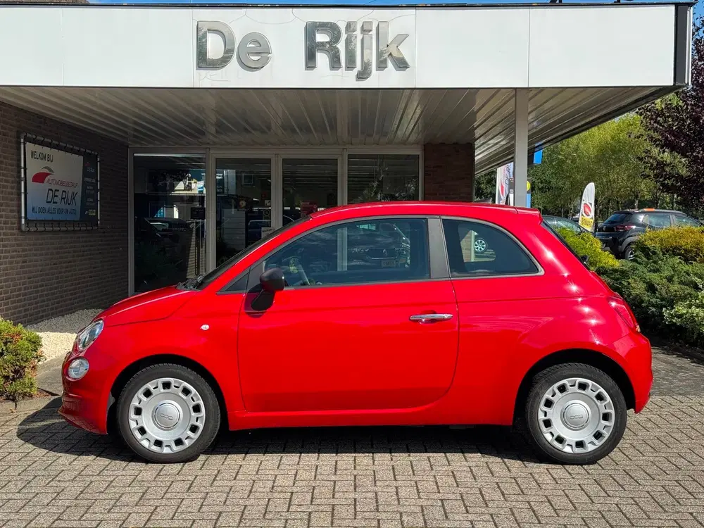 Fiat 500 1.0 Hybrid uit 2023, foto 2