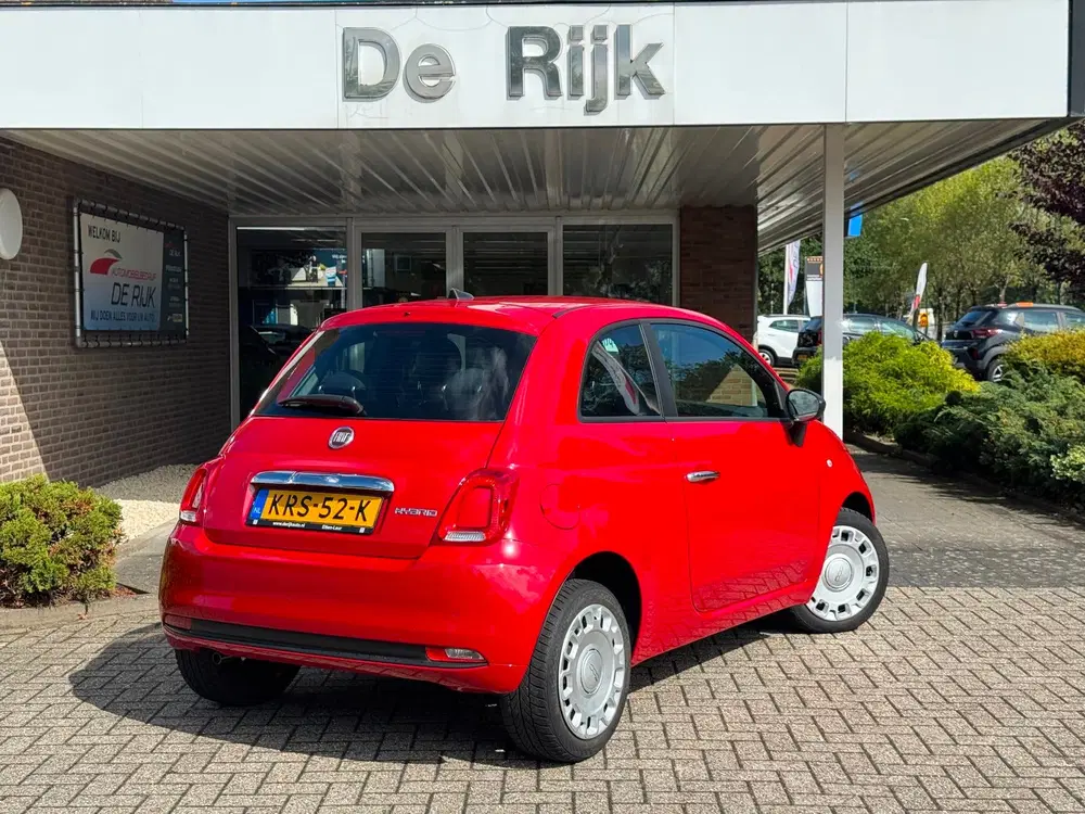 Fiat 500 1.0 Hybrid uit 2023, foto 5