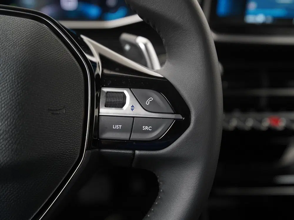 Peugeot 2008 1.2 PureTech Allure Pack Automaat uit 2022, foto 10