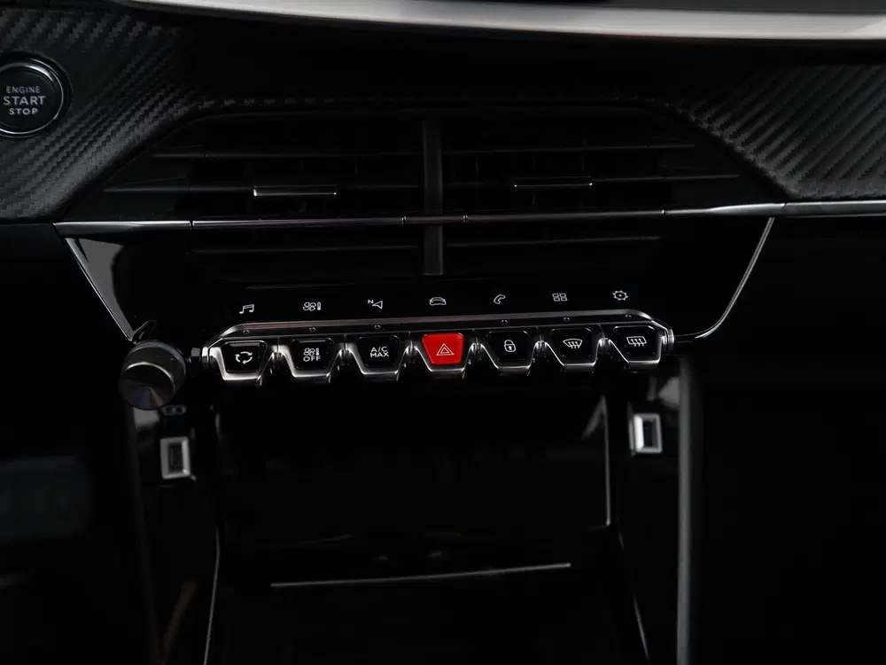 Peugeot 2008 1.2 PureTech Allure Pack Automaat uit 2022, foto 12