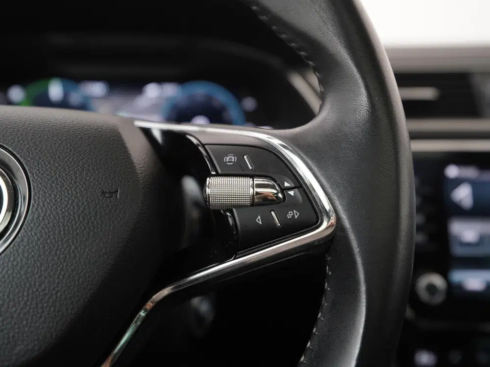 Skoda Superb 1.4 TSI iV Business Plus uit 2022, foto 10