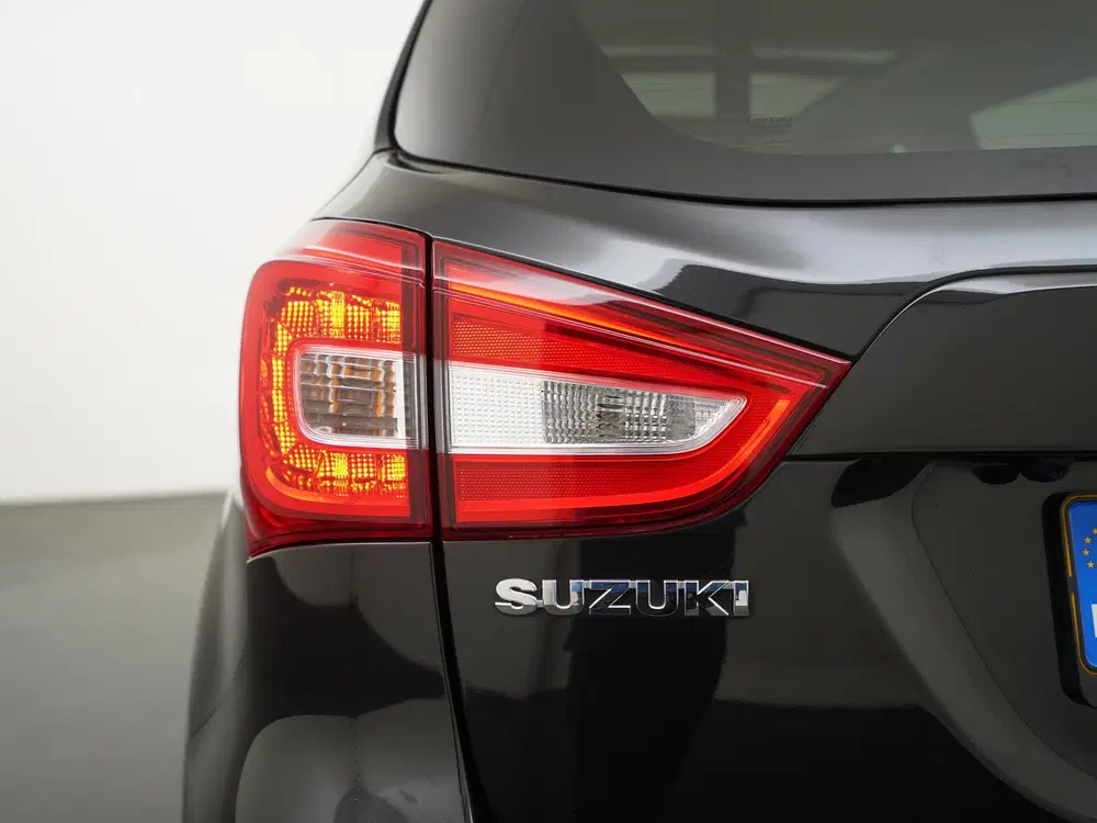 Suzuki S-Cross 1.4 Boosterjet Style Smart Hybrid uit 2021, foto 20