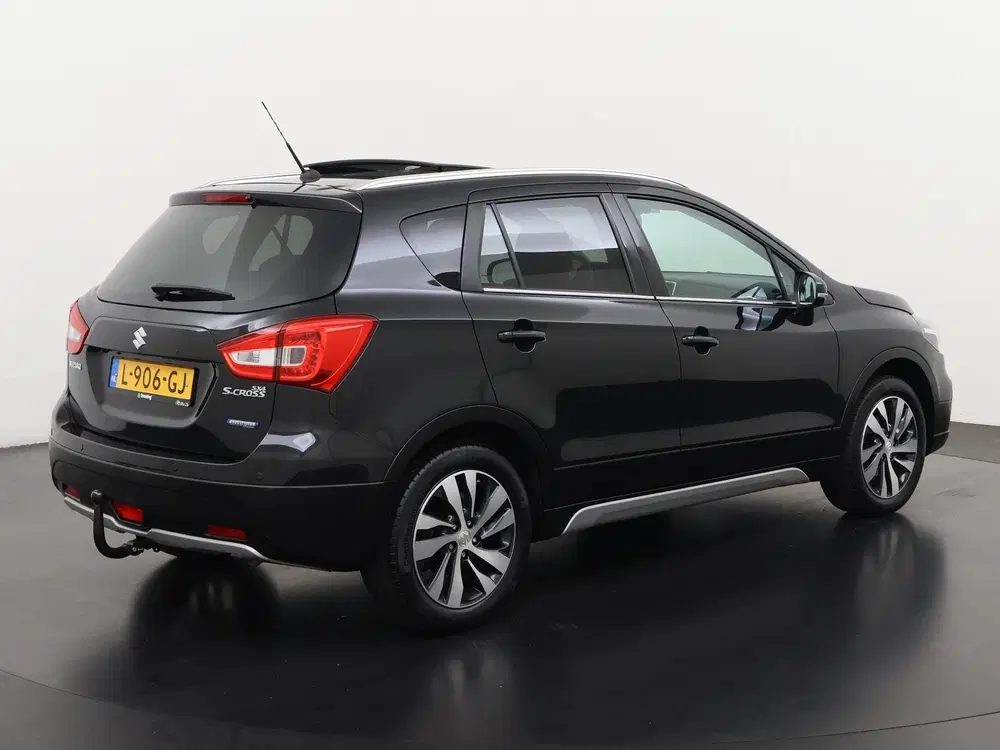 Suzuki S-Cross 1.4 Boosterjet Style Smart Hybrid uit 2021, foto 4